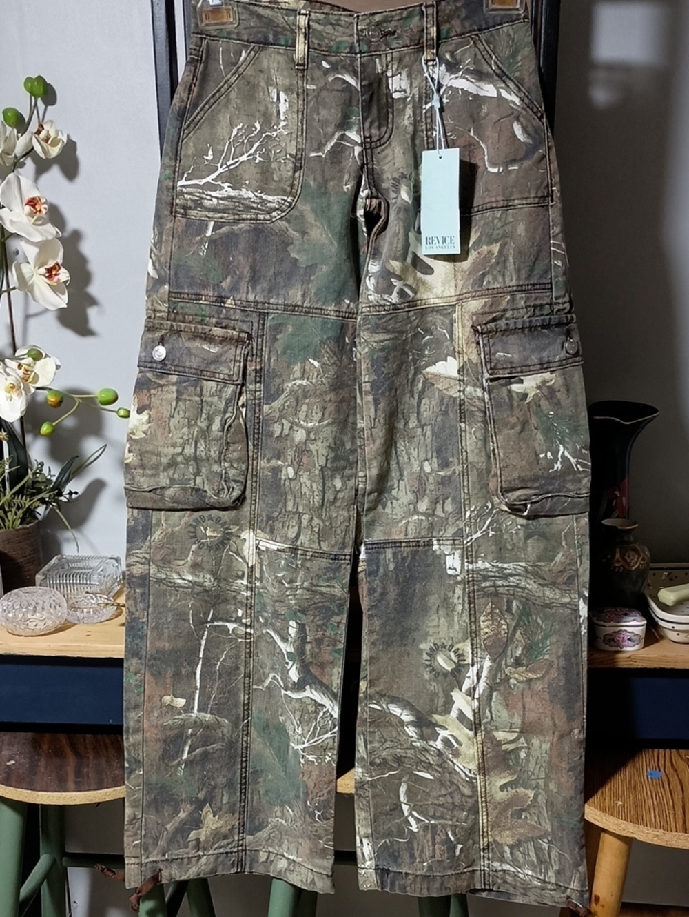 NWT REVICE The Amelia Pant Oakland L Women's Camo Cargo Pants  Sz 22
